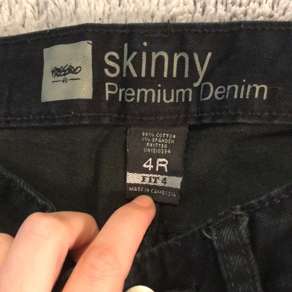 Black Ripped Jeans - Picture 5 of 6